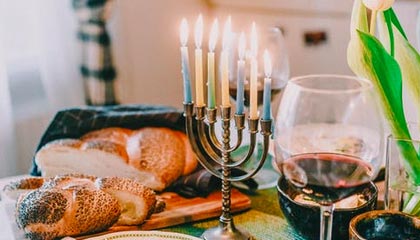 篮球比分九游体育-意大利老字号揭不开锅 利沃诺重演帕尔马悲剧？